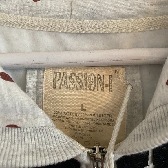 Passion I - Love Vegas Zippered Hoodie NWT - Picture 4 of 8